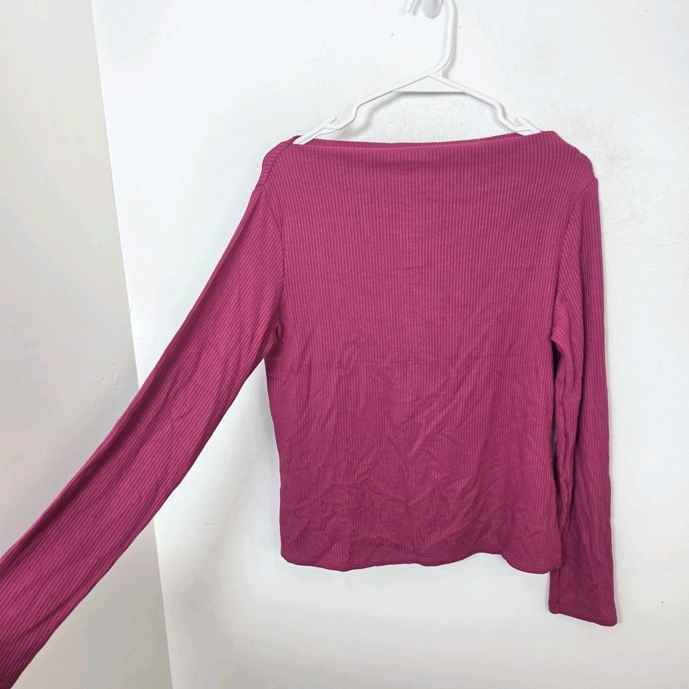 Banana Republic Dark Pink Ribbed Boat Neck Feminine Quiet Luxury Sweater‎ Size M